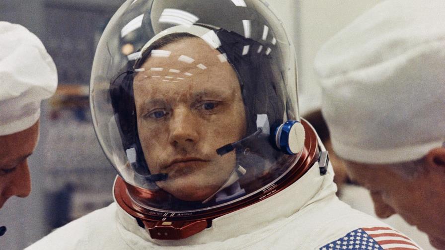 Centro de la NASA en Ohio cambia nombre a Neil Armstrong