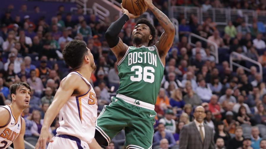 Tatum anota 26 en triunfo de Celtics sobre Suns