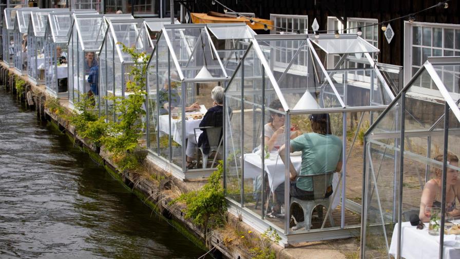 Holanda sopesa mantener cierre parcial hasta diciembre