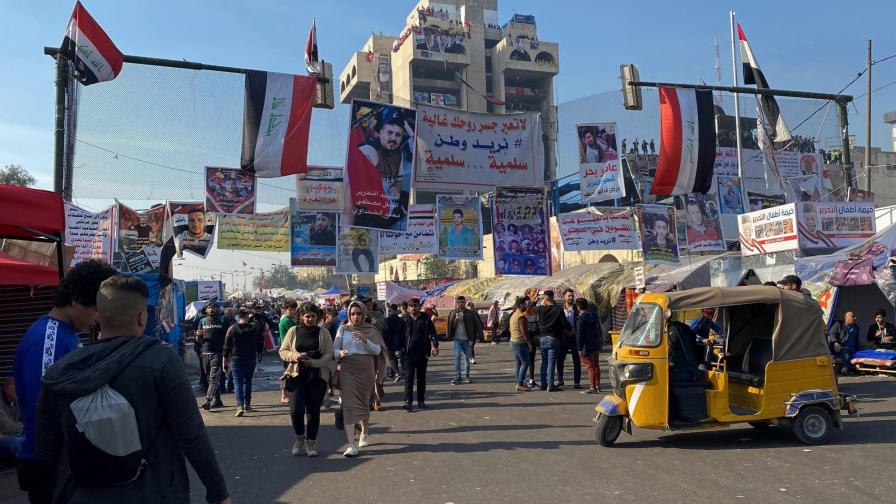 Miles de iraquíes protestan contra nominación de premier