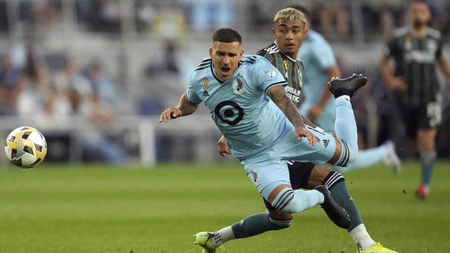 FIFA acepta que Julián Araujo juegue con México FIFA acepta que Julián Araujo juegue con México