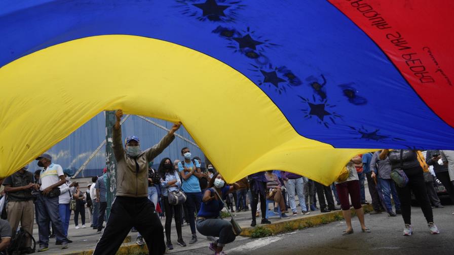 Venezuela va a elecciones este domingo con participación de la oposición