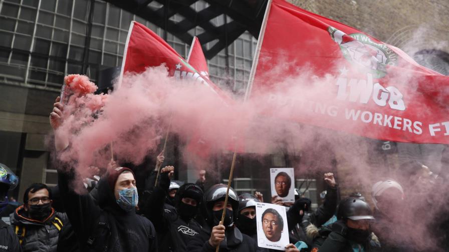 Trabajadores de Deliveroo en huelga por mejores condiciones