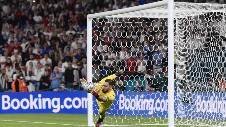 Tras ganar la Euro, Donnarumma ficha con el PSG