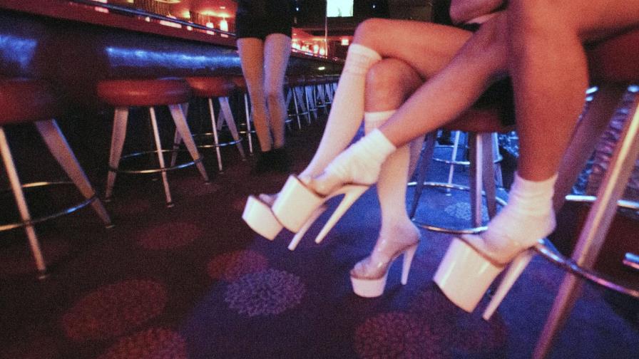 Clubes de striptease de Las Vegas reabrirán el 1 de mayo