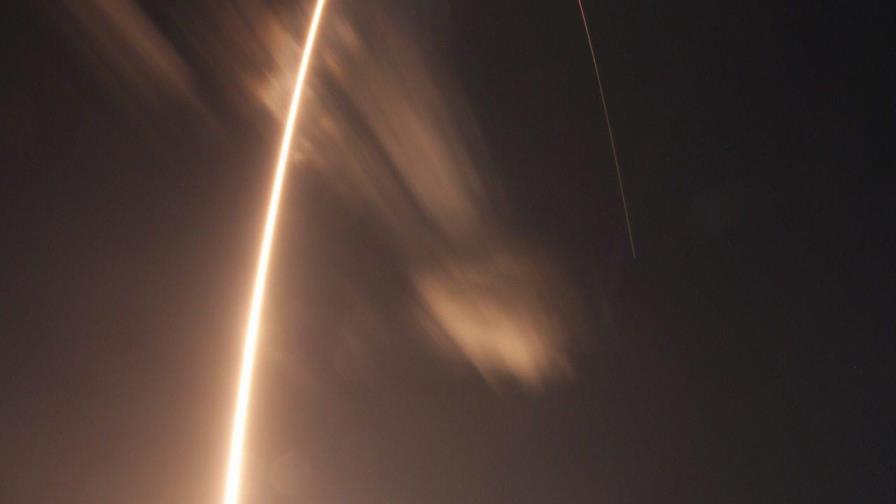 La Solar Orbiter despega para investigar los polos del Sol La Solar Orbiter despega para investigar los polos del Sol