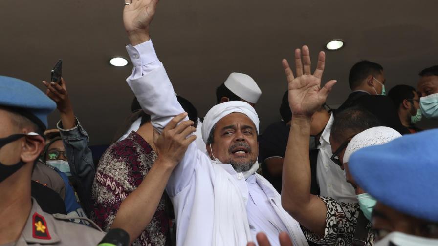 Indonesia: clérigo agitador islámico sentenciado a prisión