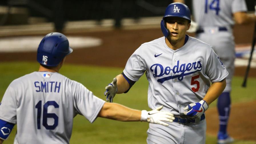 Dodgers encadenan tercer triunfo, superan a Diamondbacks