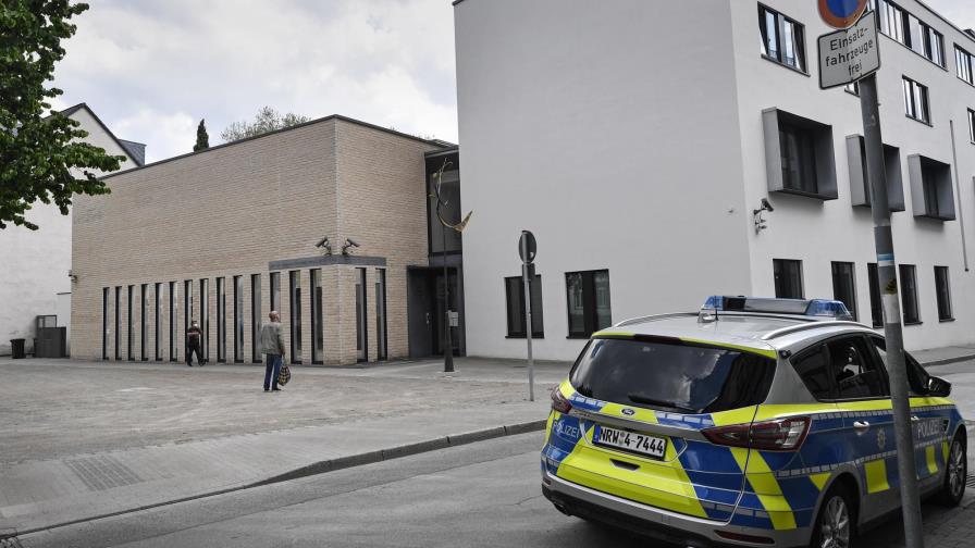 Grupo judío condena marcha frente a sinagoga en Alemania