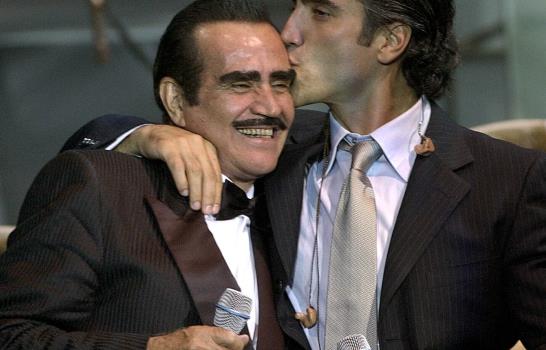 Muere Vicente Fernández, gigante de música regional mexicana Muere Vicente Fernández, gigante de música regional mexicana