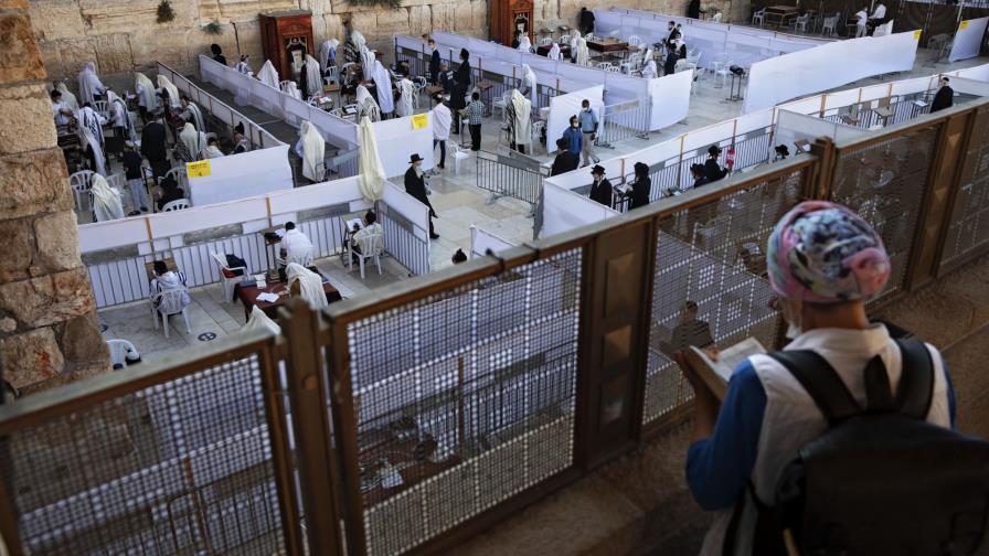 Israel sopesa nueva cuarentena ante aumento de casos