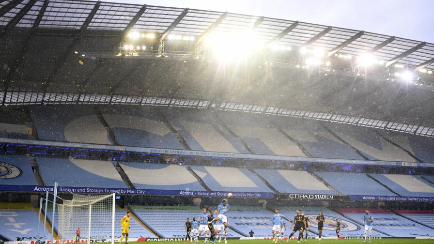 UEFA relaja reglas financieras por la pandemia