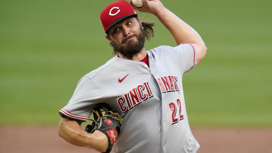 Miley llega a Cachorros; Gigantes rechazan a Cueto