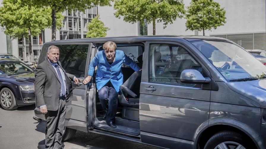 Merkel dice que no asistirá en persona al G7 en EEUU