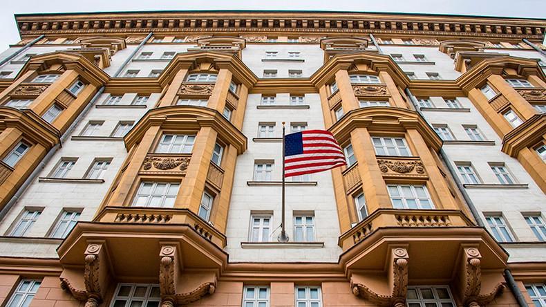La embajada de EEUU en Moscú reduce su personal consular en un 75 %