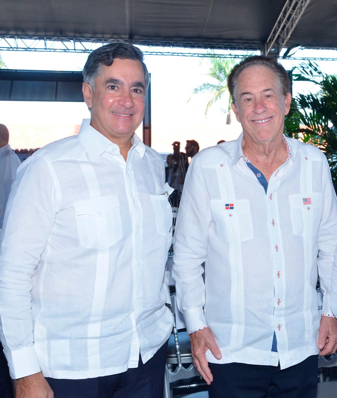 Carlos José Martí y Richard Bernstein.