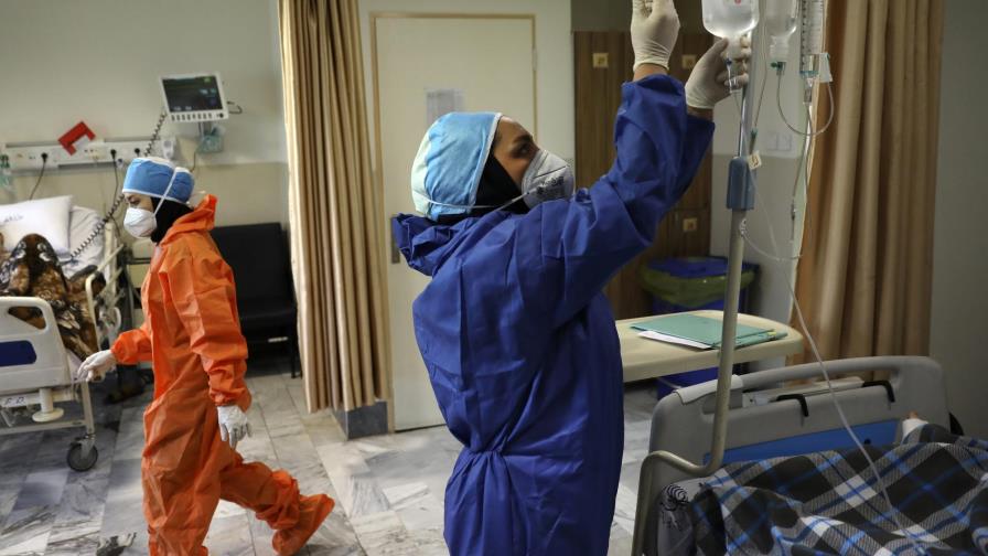 Repunte de casos de coronavirus diarios preocupa en Irán