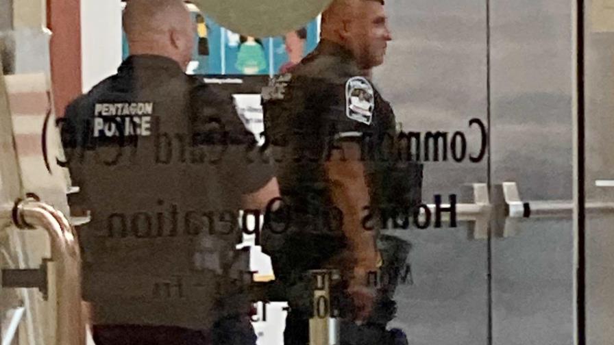Oficial muere apuñalado en estación cerca del Pentágono