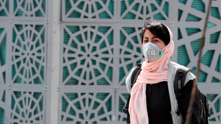 77 muertos por coronavirus en Irán, cuyo jefe de Emergencias está contagiado