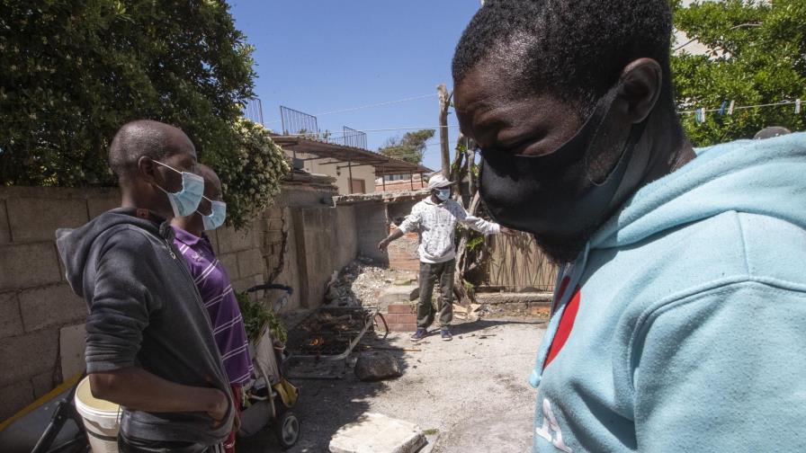 Vaticano: migrantes internos deben tener protecciones legales