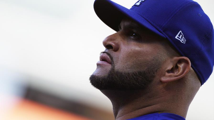 Pujols enviado a lista de COVID-19 tras recibir segunda dosis de la vacuna Pujols enviado a lista de COVID-19 tras recibir segunda dosis de la vacuna