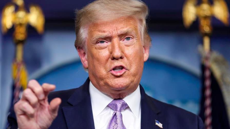 Trump alimenta una teoría conspiratoria sobre Kamala Harris Trump alimenta una teoría conspiratoria sobre Kamala Harris