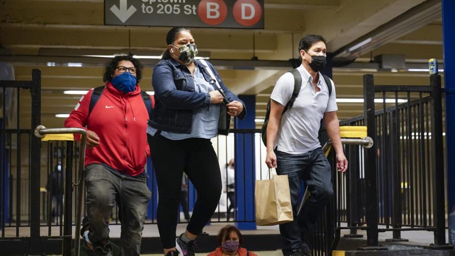Virus causa tensiones y temor en transporte público en EEUU Virus causa tensiones y temor en transporte público en EEUU