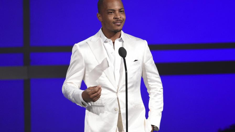T.I. se disculpa por comentario sobre himen de su hija