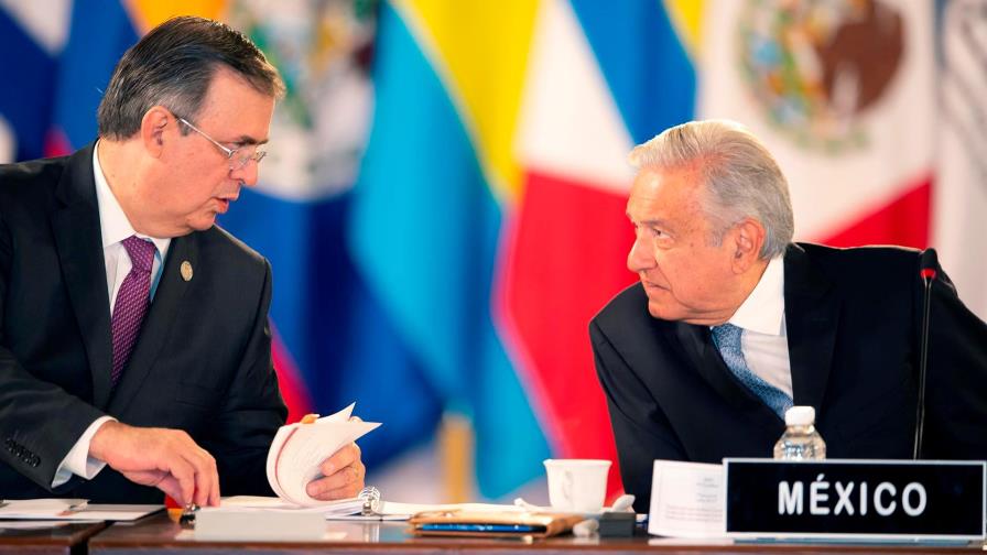 Grupo de venezolanos exiliados declara persona non grata a López Obrador