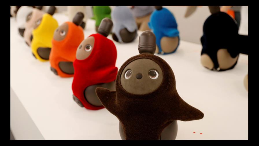 Crean en Japón un robot de hogar diseñado para ‘hackear’ las emociones de su dueño