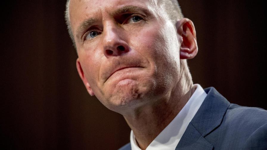 CEO de Boeing es interpelado en Congreso tras accidentes CEO de Boeing es interpelado en Congreso tras accidentes