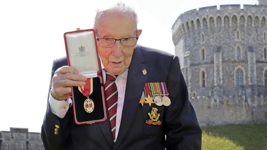 Muere veterano británico que recaudó fondos en pandemia