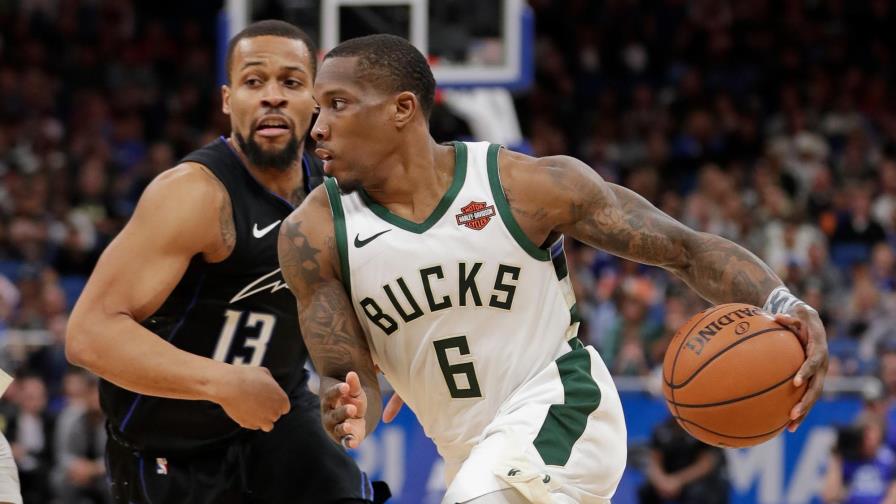 Bledsoe anota 30 puntos y los Bucks se imponen al Magic