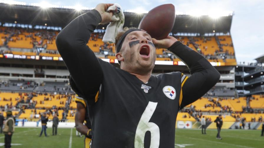 Steelers: Novato Hodges sigue como titular