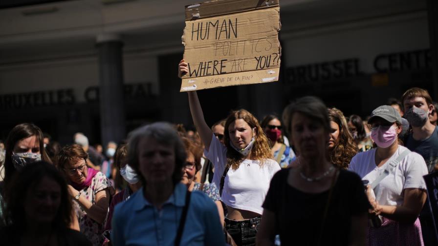 Preocupa a ONU huelga de hambre de migrantes en Bélgica