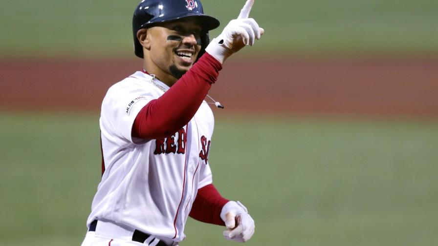 Betts pacta contrato récord de 27 millones con Medias Rojas