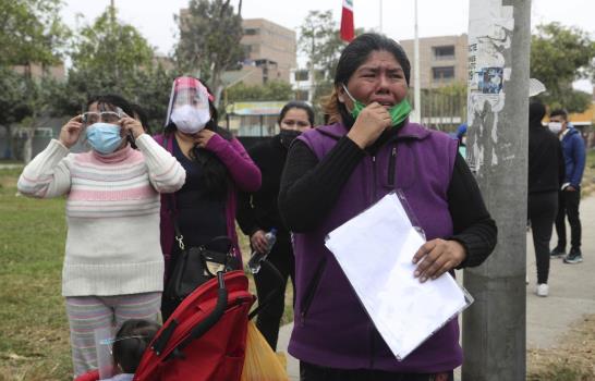Perú: 40% de vecinos de discoteca trágica están contagiados