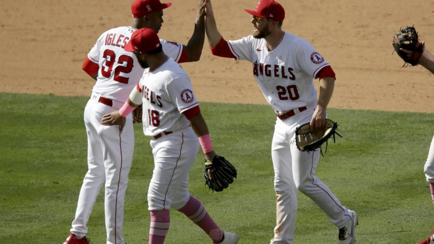 Doble de Walsh le basta a Angelinos para doblegar a Dodgers