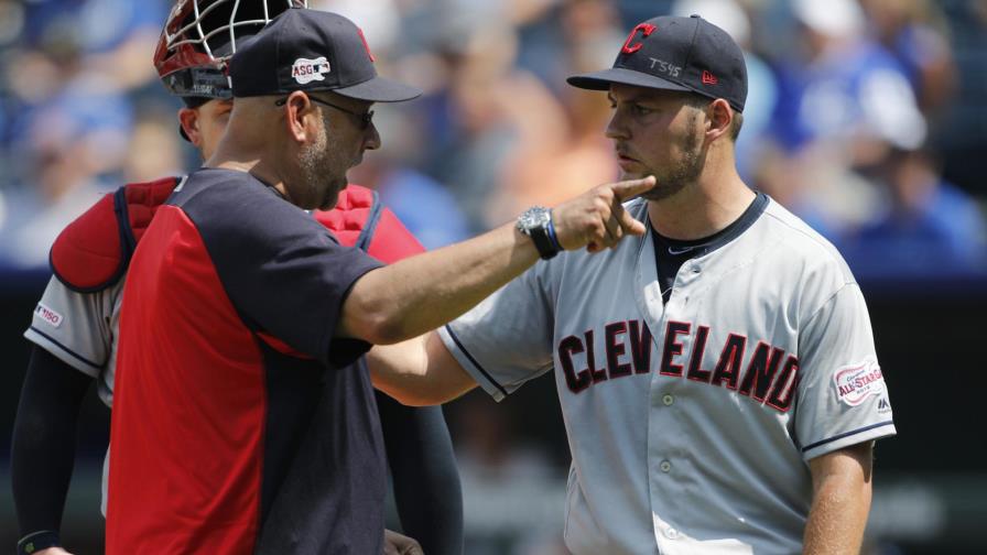 Francona a favor de cambiar el nombre a los Indios de Cleveland