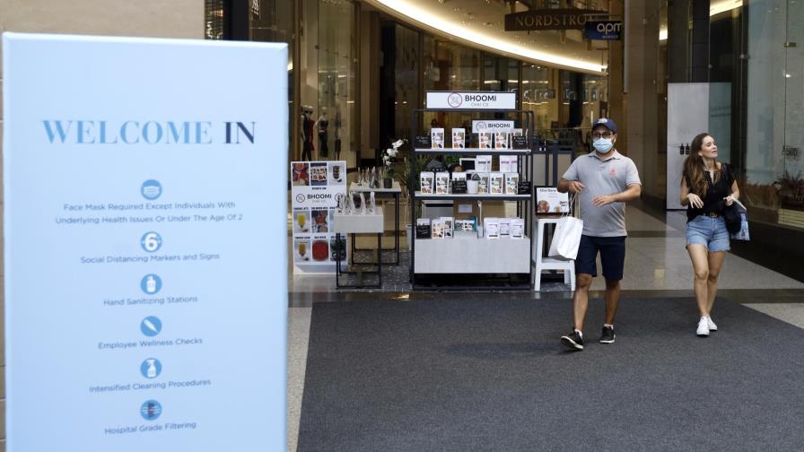 EEUU: Regresan los clientes a las tiendas