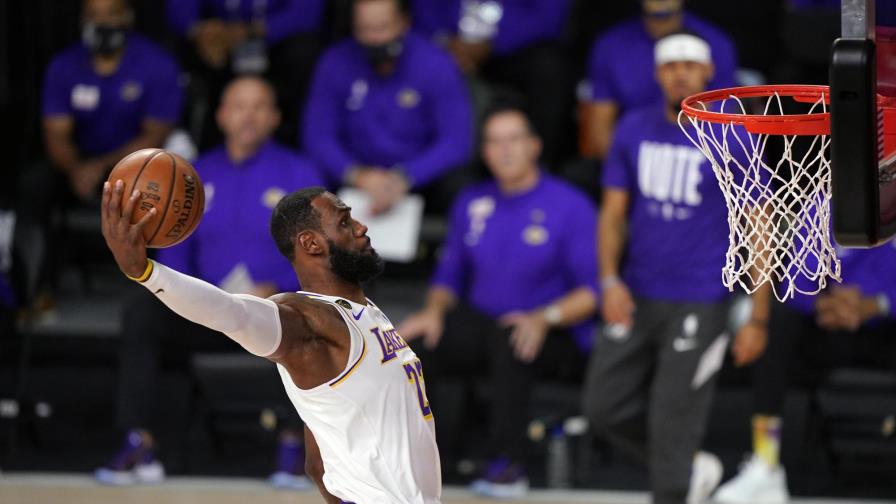 LeBron listo para su 18va campaña y otra corona con Lakers LeBron listo para su 18va campaña y otra corona con Lakers