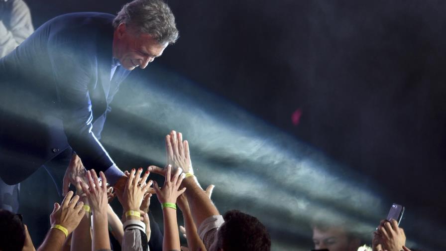 Argentina inicia una transición agitada hacia kirchnerismo