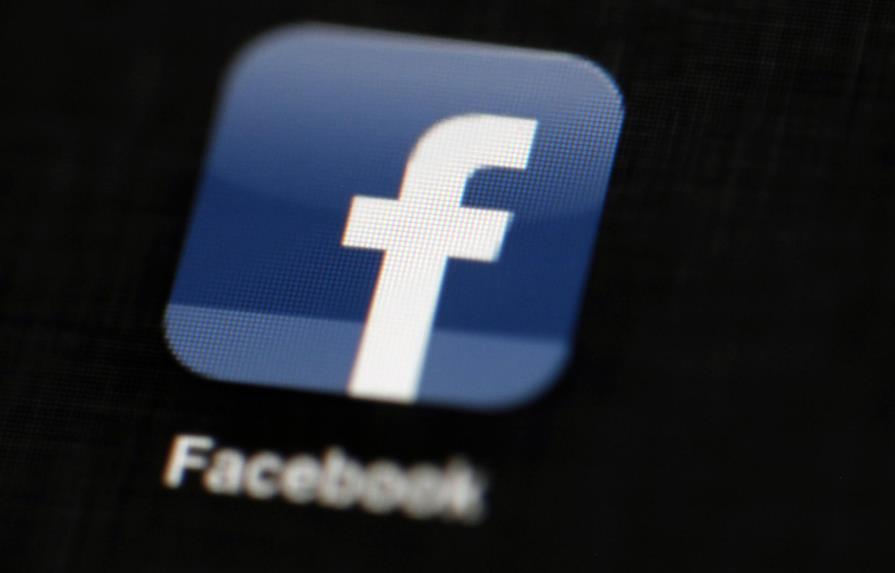 Gobierno acusa a Facebook de discriminar a empleados de EEUU