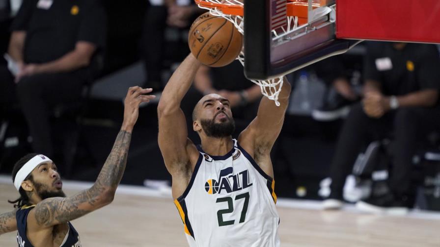 Vuelve la NBA, y Jazz supera 106-104 a Pelicans Vuelve la NBA, y Jazz supera 106-104 a Pelicans