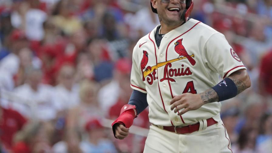 Arenado, Carpenter y Molina dan triunfo a Cardenales