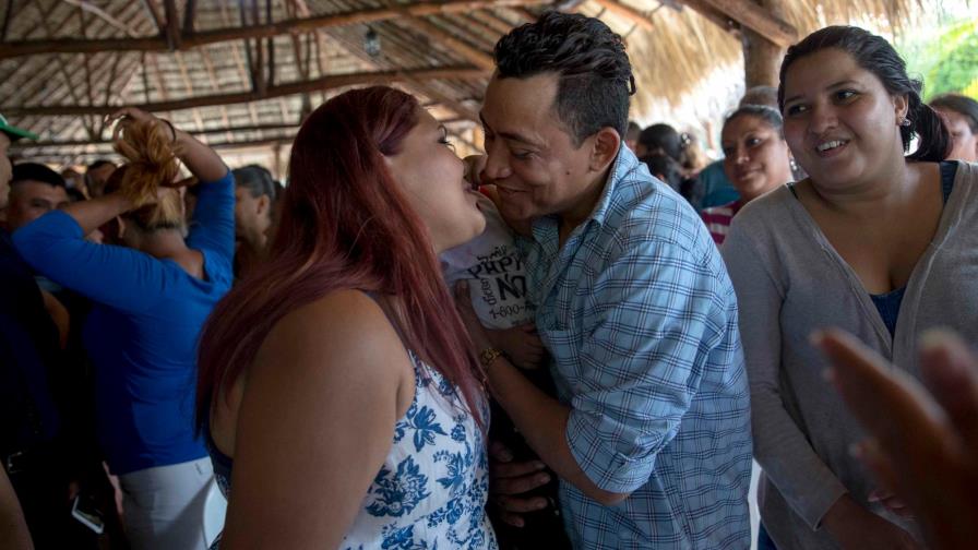 Unas 400 parejas se casan en Nicaragua por el Día del Amor Unas 400 parejas se casan en Nicaragua por el Día del Amor