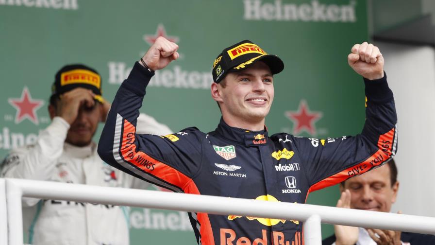 Piloto de Red Bull Verstappen gana GP de Brasil de F1 Piloto de Red Bull Verstappen gana GP de Brasil de F1