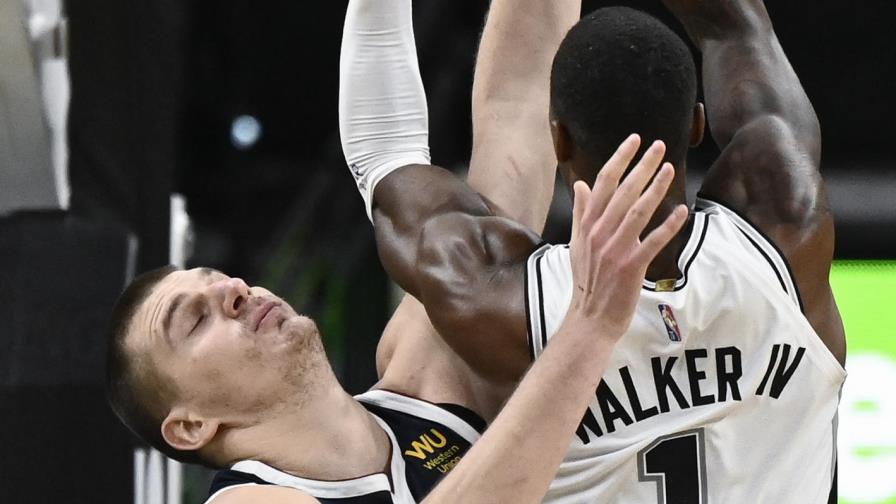 Spurs vencen a Nuggets; cortan racha de dos derrotas