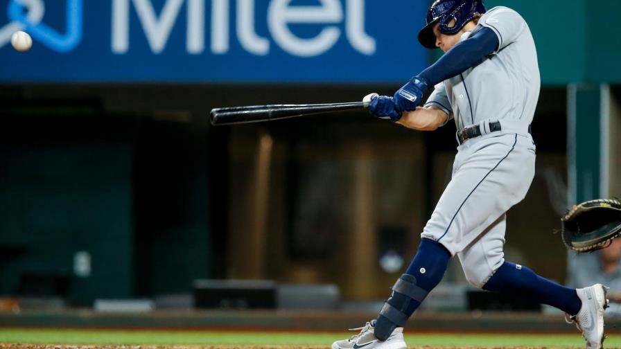 Walls encabeza ofensiva en paliza de Rays sobre Rangers