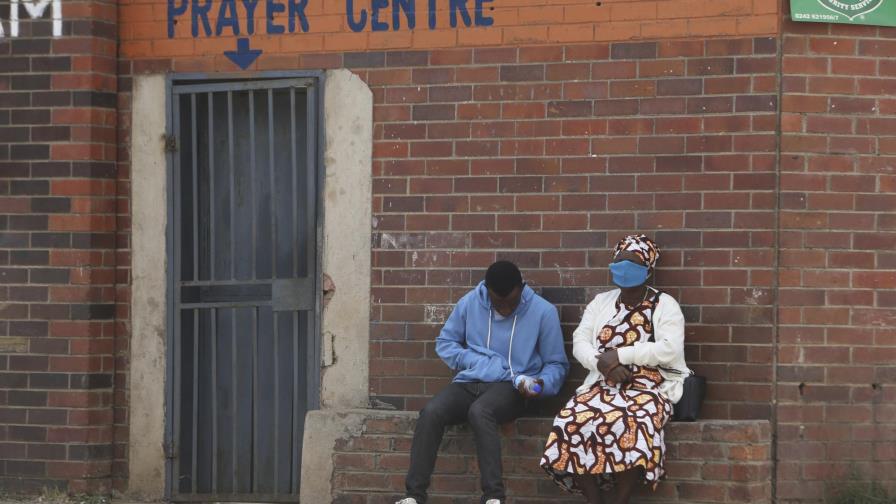 Sudáfrica tiene retraso de casi 100.000 pruebas de virus Sudáfrica tiene retraso de casi 100.000 pruebas de virus